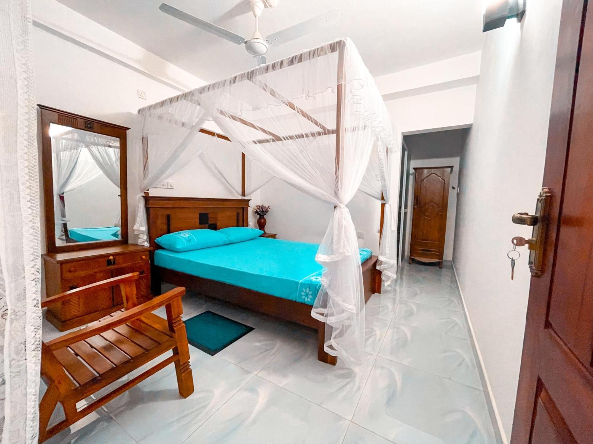 Coco Mount Mirissa Hotel Matara Bagian luar foto