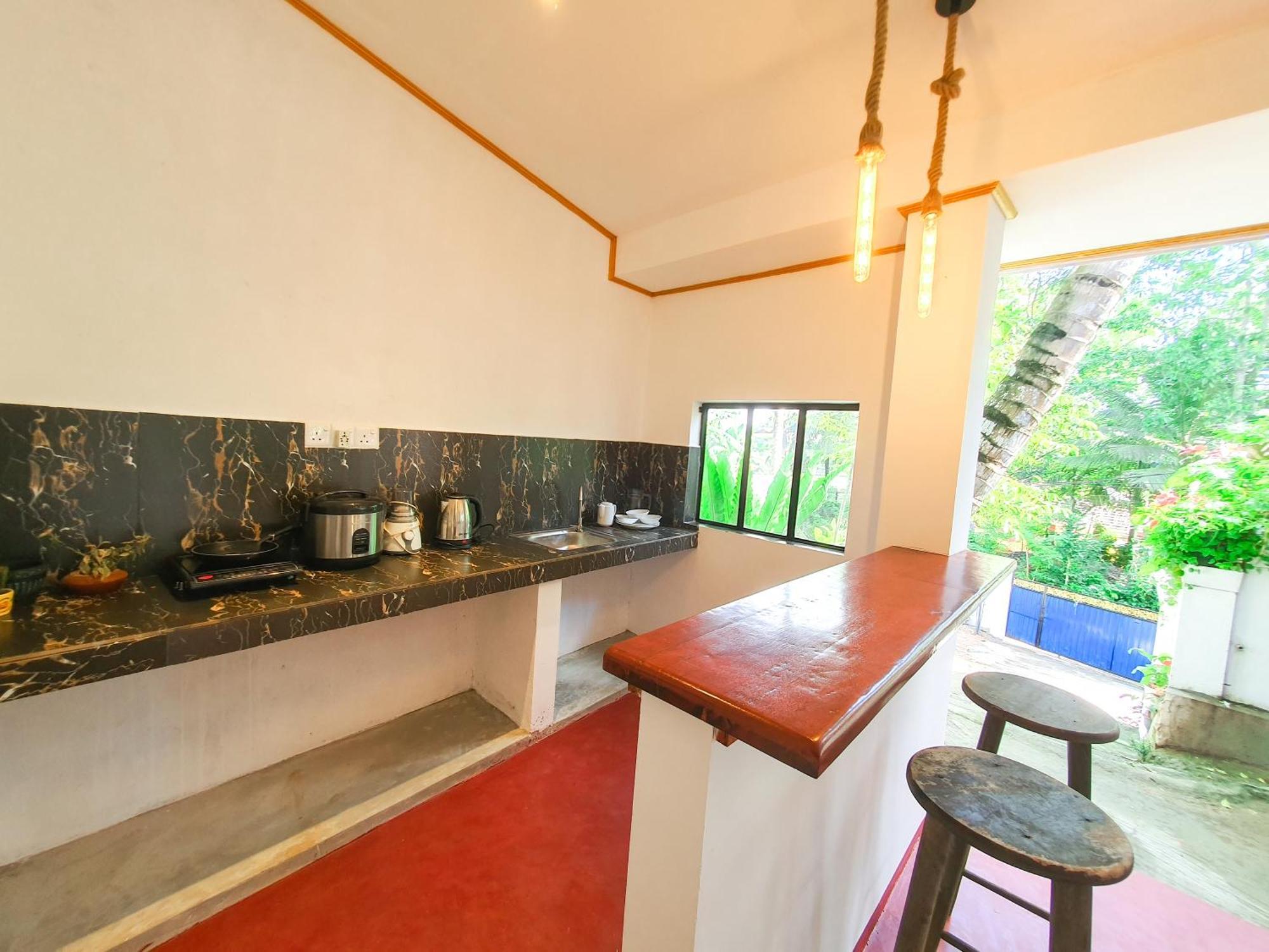 Coco Mount Mirissa Hotel Matara Bagian luar foto